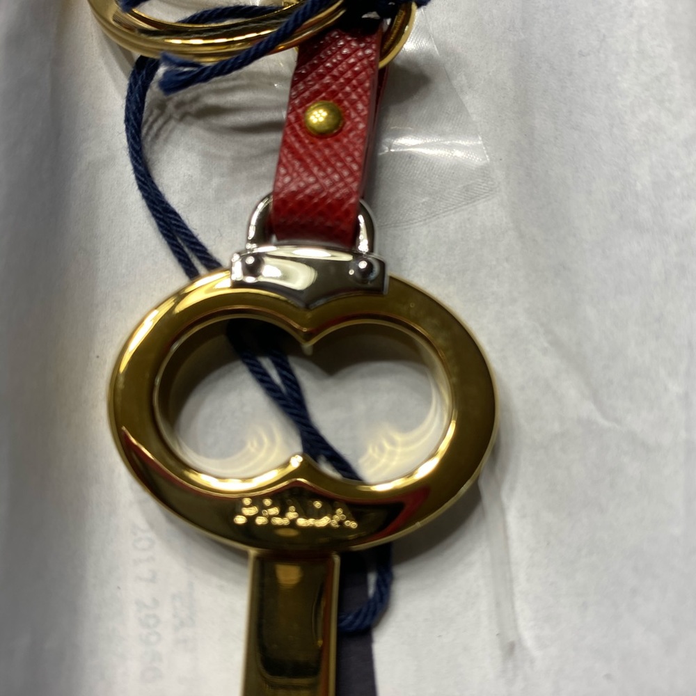 Prada Skeleton Key Keychain New - image 4